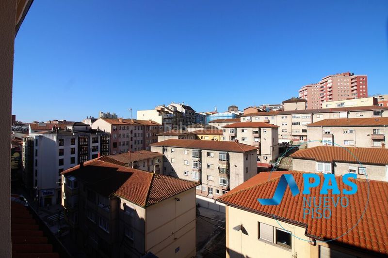 Foto ce4c997d-076f-4295-99df-582a20572c20. Pis a Centro - Ayuntamiento Santander