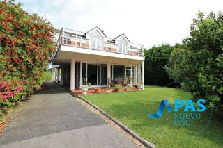 Chalet  Calle la cuevona. En corbán, santander, en venta chalet independiente de 4 dormito