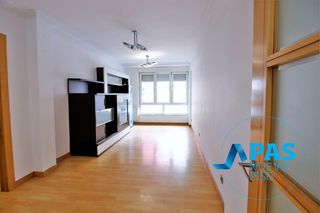 Etagenwohnung  Calle cardenal cisneros. En santander, psio exterior con 2 dormitorios