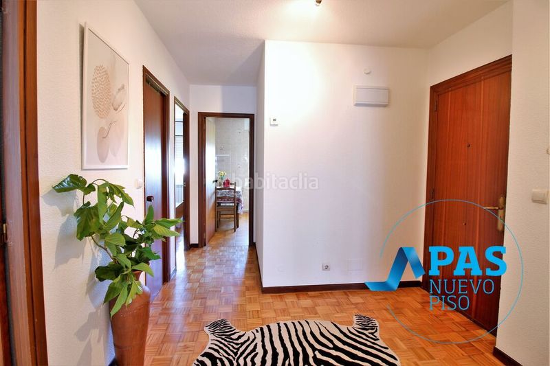 Foto a1e33ee4-59b8-40be-bfd5-5637359a00c9. Pis amb calefacció aparcament a Alisal - San Román Santander
