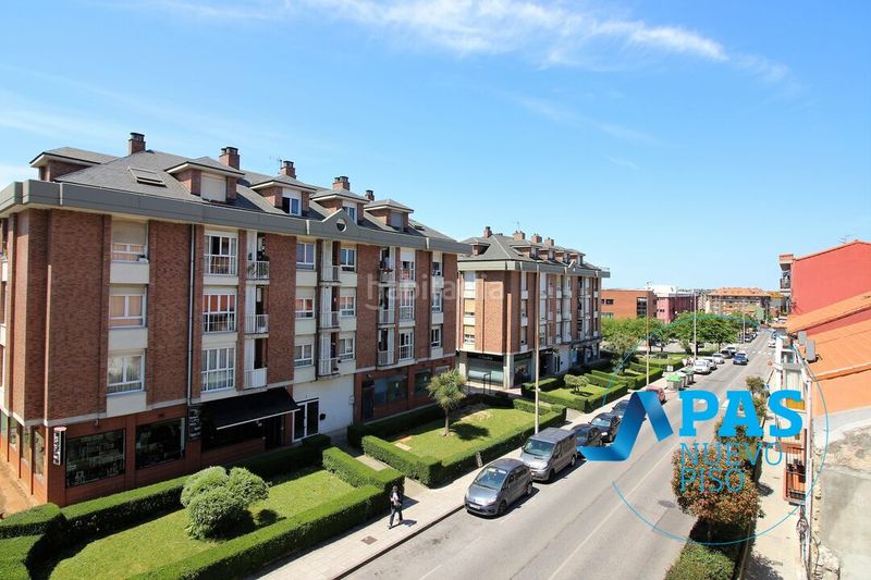 Foto c8bfb797-4ddb-4ef7-b28c-6512ed45171a. Pis amb calefacció aparcament a Alisal - San Román Santander