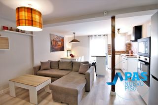 Rent Flat  Cuesta de la atalaya. Santander, próximo al centro. piso de 3 dormitorios, reformado.