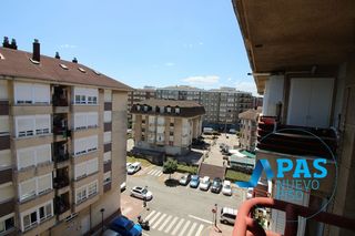 Pis  Avenida menéndez pelayo. En maliaño,  piso exterior con 2 dormitorios, ascensor y traster