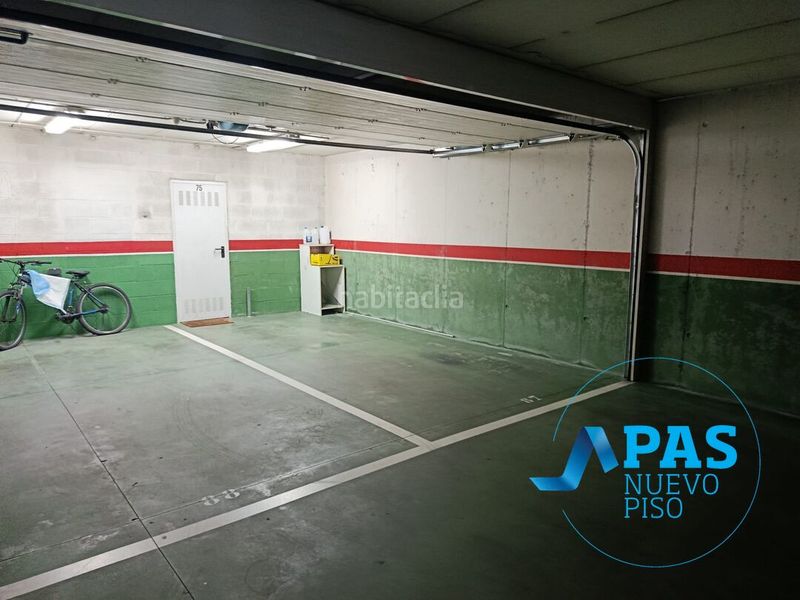 Foto 39325175-2634-4da7-b701-ec7277a0bd7c. Aparcament cotxe a Monte Santander