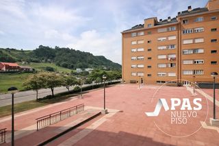 Appartamento  Calle luis quintanilla isasi. Zona adarzo, en santander. entre peñacastillo y el alisal, en ve