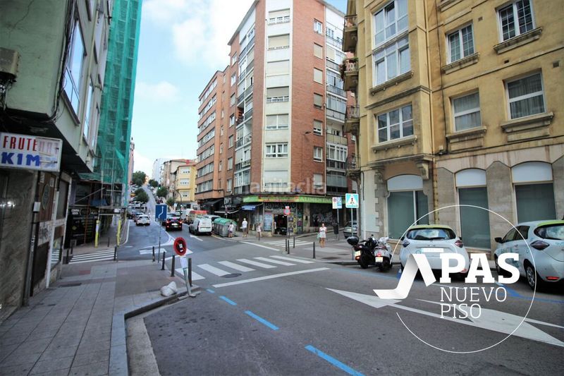Foto 2b4c32d9-3861-4fc8-8e9d-a66ca5be4617. Pis amb calefacció a Centro - Ayuntamiento Santander