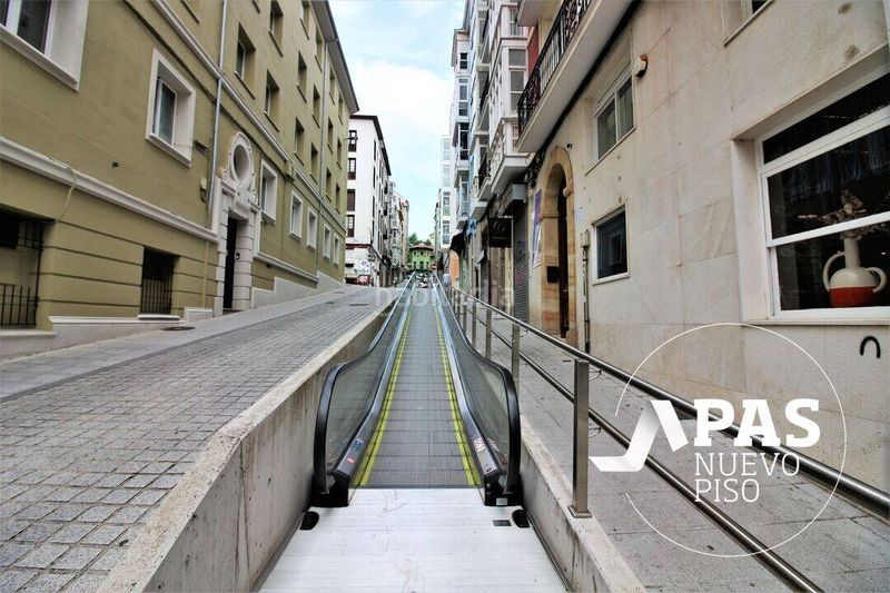Foto fdc31912-3f2a-42cb-8bf5-00b844bc6aaa. Pis a Centro - Ayuntamiento Santander