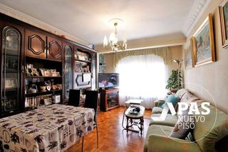 Appartement  Calle gerona. Zona tetuan canalejas, próximo a puertochico en santander. en ve