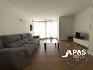 Rent Flat  Calle tres de noviembre. Entre el centro de santander y cuatro caminos. sólo temporada se
