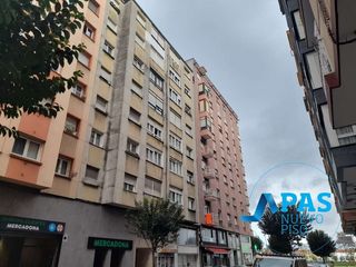Rent Flat  Calle bernardo de miera y pacheco. Castilla hermida, junto a mercadona piso en alquiler para fijo d