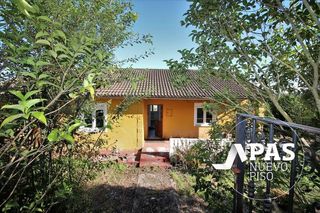 Haus  Barrio riosapero. Ayuntamiento de villaescusa, a unos 20 kms. de santander en vent