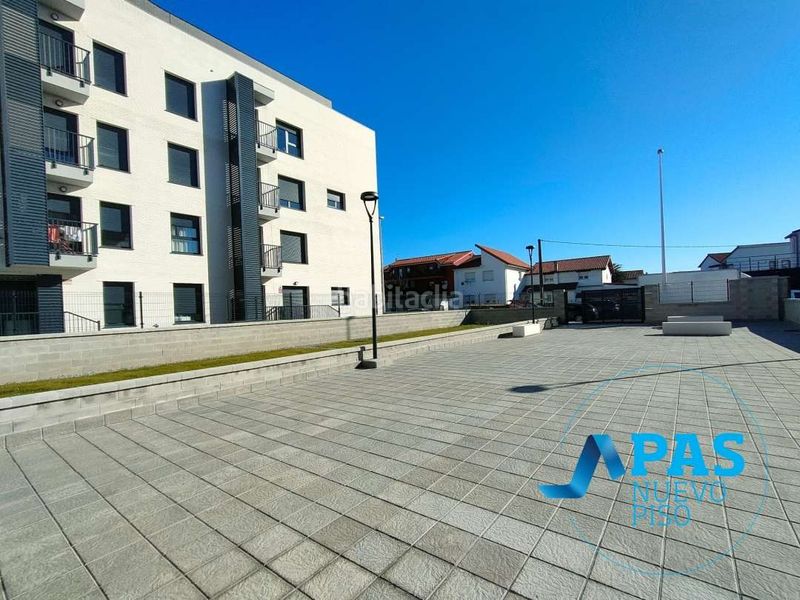 Foto 17829ac4-cb41-49b5-bb1c-93d41ae652c6. Alquiler piso Soto de la Marina, bezana. alquiler piso nuevo para fijo. 2 habitaciones y 2 baños, con ascensor, garaje y trastero en Santa Cruz de Bezana