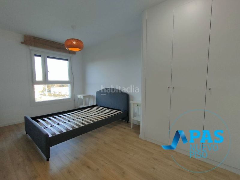 Foto ae1c85ad-2732-44ea-ac94-8e462397f38d. Alquiler piso Soto de la Marina, bezana. alquiler piso nuevo para fijo. 2 habitaciones y 2 baños, con ascensor, garaje y trastero en Santa Cruz de Bezana