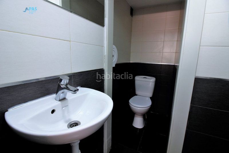 Foto 104d6437-74c2-4a1a-baf7-ed4665e78c8c. Local comercial a Centro - Ayuntamiento Santander