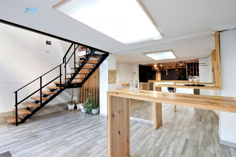 Foto a92437e5-0b55-428d-9eee-c867b4817d90. Local comercial a Centro - Ayuntamiento Santander