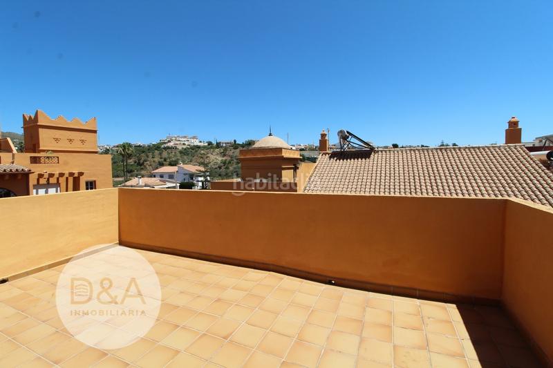 Foto c0c4890c-5882-484a-8048-2569ed5ae863. Maison jumelée avec chauffage parking piscine dans Lo Cea Rincón de la Victoria