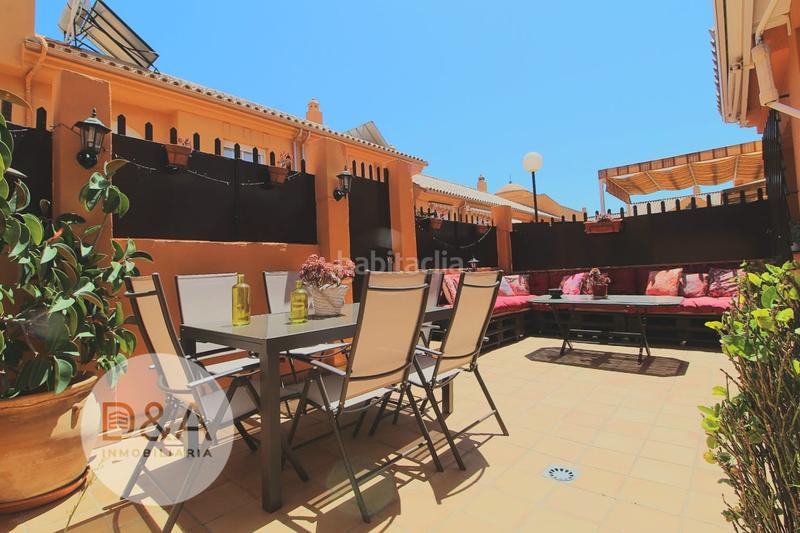 Foto c1674b1d-497e-44a8-92f5-ad6b21f0ed32. Maison jumelée avec chauffage parking piscine dans Lo Cea Rincón de la Victoria