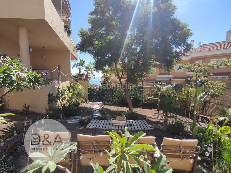 Foto 3e69579f-a25e-4d5b-97dd-572bae236f7e. Casa aparellada amb calefacció aparcament piscina a Rincón de la Victoria