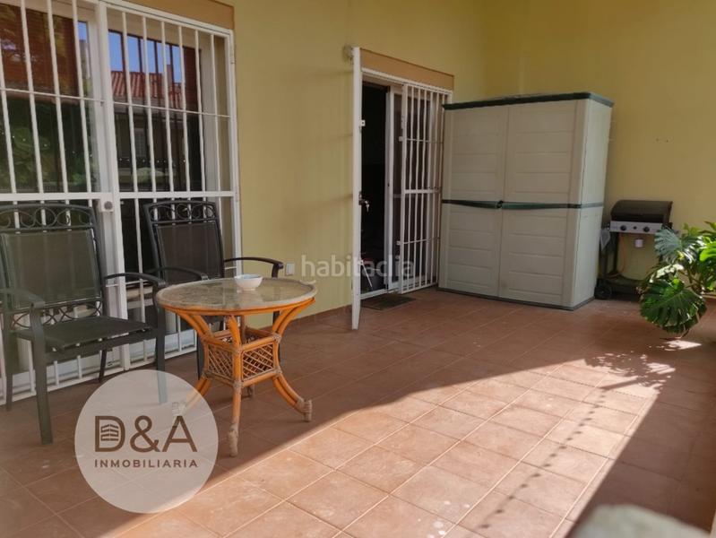 Foto fd26d384-605c-4765-b7ee-6a40033390b8. Casa aparellada amb calefacció aparcament piscina a Rincón de la Victoria