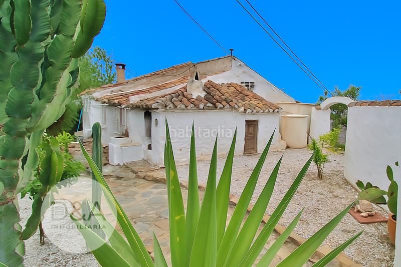 Foto 4b1bac86-17c2-4930-8bc4-7e5a51385427. Casa a Almogía