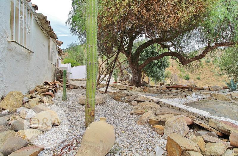 Foto b9039eaa-641e-4e61-bc00-75c948aa466d. Casa a Almogía