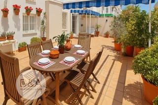 Pis a El Pinillo. Oportunidad irrepetible en torremolinos  terraza de 94 m  licenc