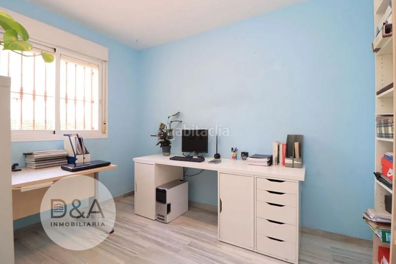 Foto 5bb1d2a7-b136-4d17-8ecb-b194cef1a956. Appartamento con parcheggio piscina in El Pinillo Torremolinos