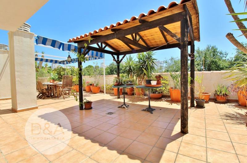 Foto e556bb60-84a7-423c-b225-8777e301ead6. Appartamento con parcheggio piscina in El Pinillo Torremolinos