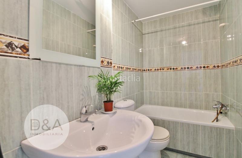 Foto ee5b8846-4a0e-4e9c-b84a-14830f9821b9. Appartamento con parcheggio piscina in El Pinillo Torremolinos