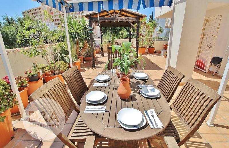 Foto f1f2e5fb-5532-44b2-8176-5a89f42f47fb. Appartamento con parcheggio piscina in El Pinillo Torremolinos