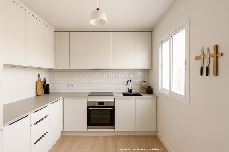 Foto 5bbb240e-dc80-4c39-ad2f-49fdf6815022. Casa  en Burriana Nerja