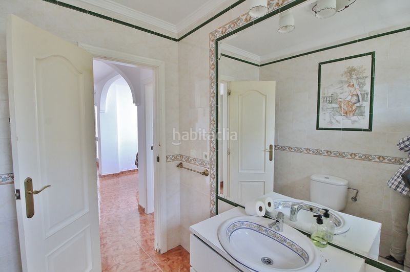 Foto 62758b9f-73c8-4c88-b083-b920128a4e0f. Casa  en Burriana Nerja