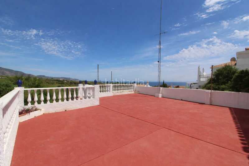 Foto c17f7471-d460-459d-8db9-36993a62d7d4. Casa  en Burriana Nerja