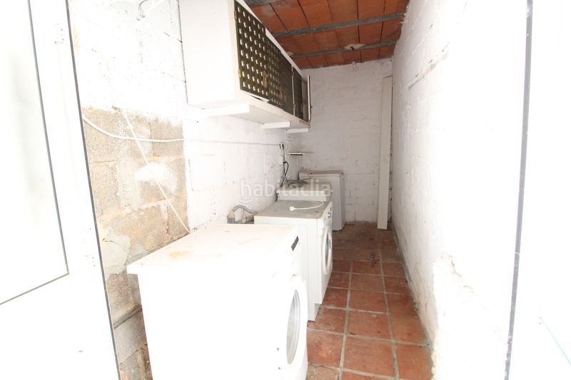 Foto c7e7c837-f4c3-46a8-a7cb-b334c43c26a1. Casa  en Burriana Nerja