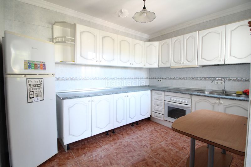 Foto d1c11ef5-8b1e-4c1d-abaa-77eb5e42344a. Casa  en Burriana Nerja