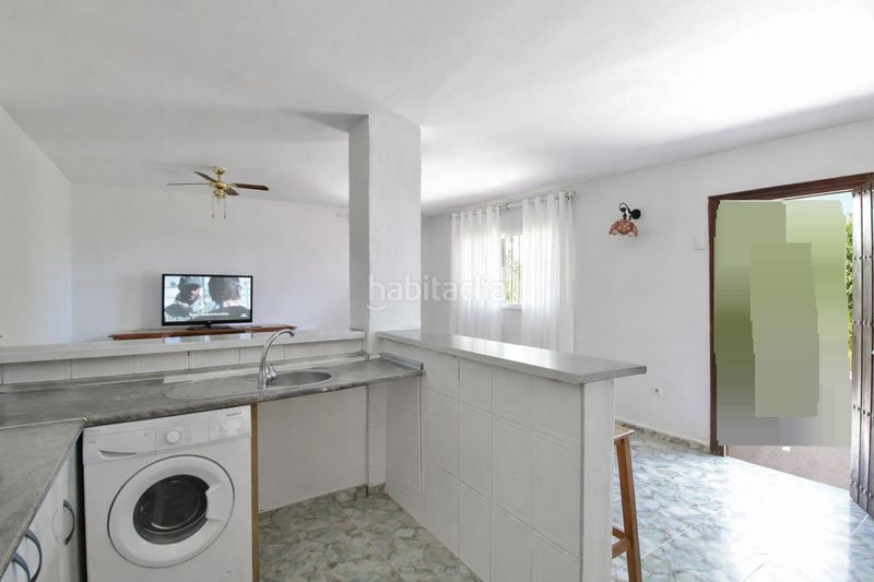 Foto e36f6d46-2568-4fd5-9832-c5e8dafcbae4. Casa  en Burriana Nerja