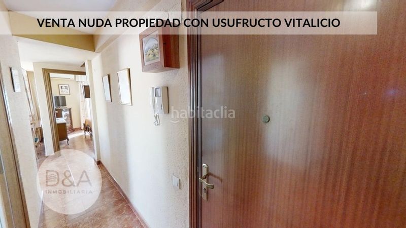 Foto 996b7f3e-d5a5-44a3-8a6c-a2d78e55b241. Flat with heating in Perchel Norte Málaga