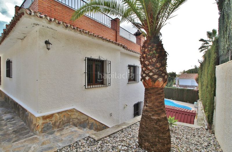 Foto 2efc5438-764d-47cc-aee1-cf4feff3ad55. Casa amb aparcament piscina a Añoreta Golf - Paraíso del Sol Rincón de la Victoria