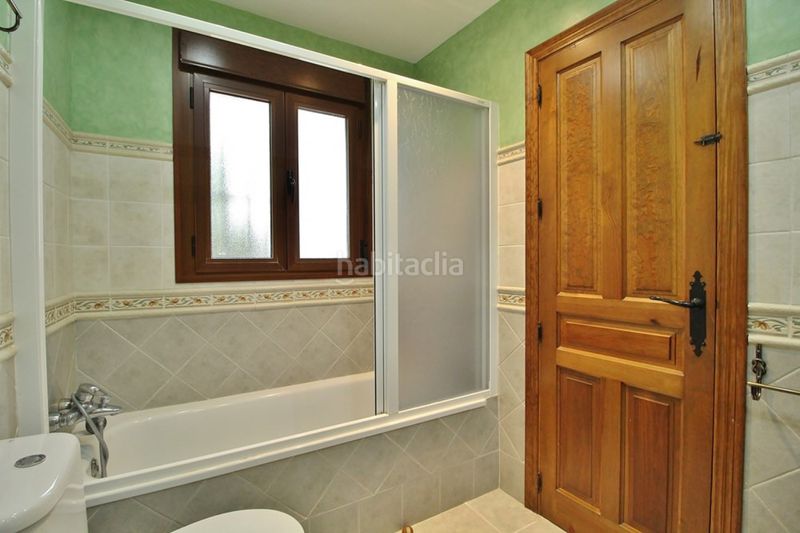 Foto 56c704c4-f370-434c-a6e6-83c293fc1c12. Casa amb aparcament piscina a Añoreta Golf - Paraíso del Sol Rincón de la Victoria