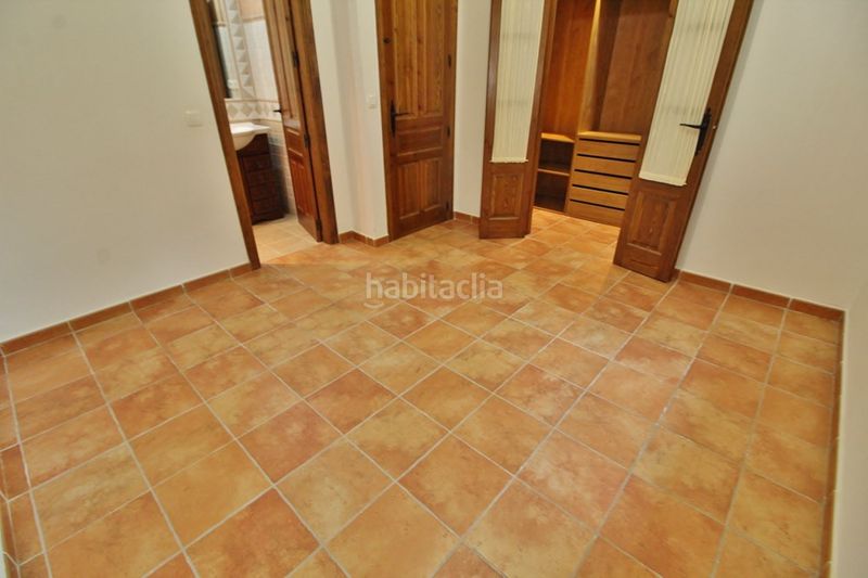 Foto a9d877ab-275b-441c-92a8-36b1eb13cd8f. Casa amb aparcament piscina a Añoreta Golf - Paraíso del Sol Rincón de la Victoria