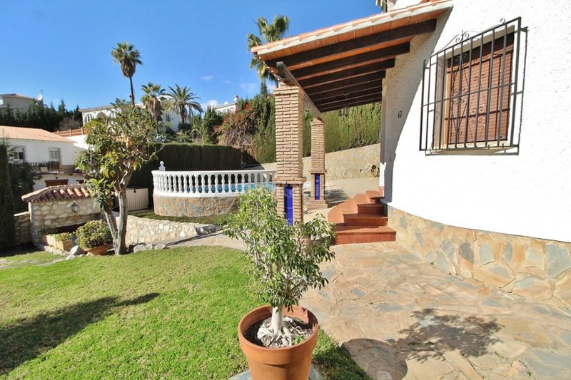Foto ea5ddf7d-88d3-4b9f-bfab-3d3f5526b3b0. Casa amb aparcament piscina a Añoreta Golf - Paraíso del Sol Rincón de la Victoria