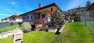 Chalet  ???????? ??-????? ????. Chalet individual en venta en seña, 4 dormitorios.