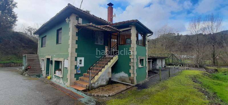 Foto a9472516-54d8-43b6-ada9-0f37c25f4bc2. Xalet amb calefacció aparcament a Rasines
