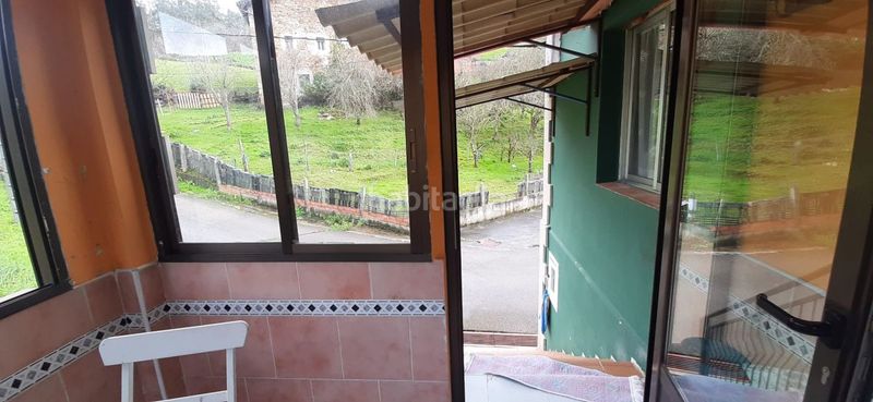 Foto eade5b66-a473-4d4f-801d-75dee61166e5. Xalet amb calefacció aparcament a Rasines