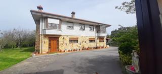 Xalet a La peña 242. Chalet individual en venta en ajo, 6 dormitorios.