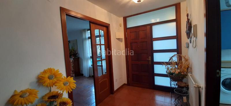 Foto 3de55ace-7ebd-49f8-a4a2-a461960d2e77. Chalet en el rao 10 chalet individual en venta en barcena de cicero, 4 dormitorios. en Bárcena de Cicero