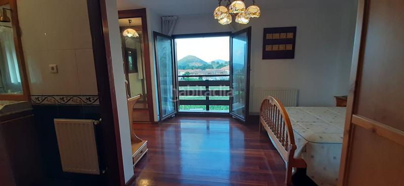 Foto f819dd17-1744-4834-8cf3-607736054943. Chalet en el rao 10 chalet individual en venta en barcena de cicero, 4 dormitorios. en Bárcena de Cicero