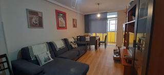 Etagenwohnung in Las huertas 10. Piso en venta en santoña, 3 dormitorios.