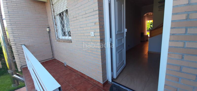 Foto 08d748e8-a3d6-484b-a39e-9445d5ee4c39. Casa adossada amb calefacció aparcament a Argoños