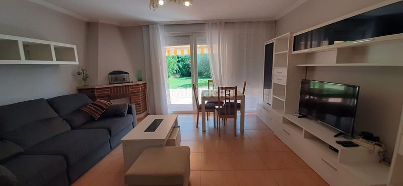 Foto 0ae7b5a6-4c3b-47ff-a0ac-4ba00e7bb169. Casa adossada amb calefacció aparcament a Argoños